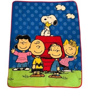 Peanuts Snoopy Charlie Brown Gang Fleece Throw Blanket Blue Polka Dot 100% Poly